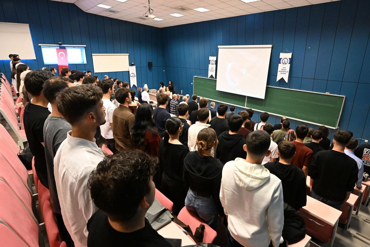 Salon ve açılış, fotoğraf 1